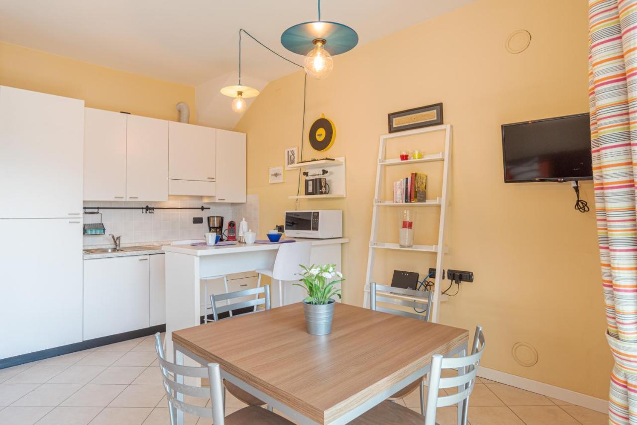 Lake Como Apartment With Balcony And Private Parking Ossuccio المظهر الخارجي الصورة