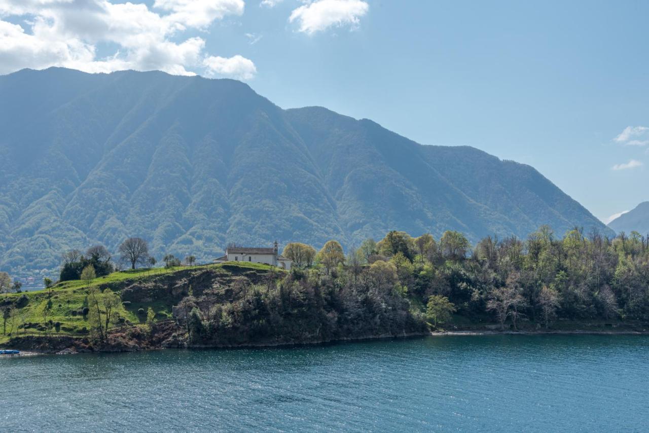 Lake Como Apartment With Balcony And Private Parking Ossuccio المظهر الخارجي الصورة